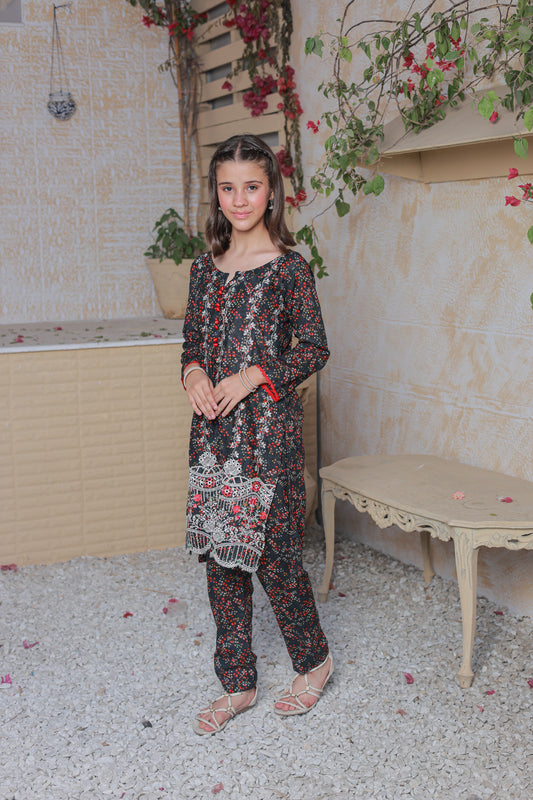 Black And White 2pcs Embroidered Suit KST 062