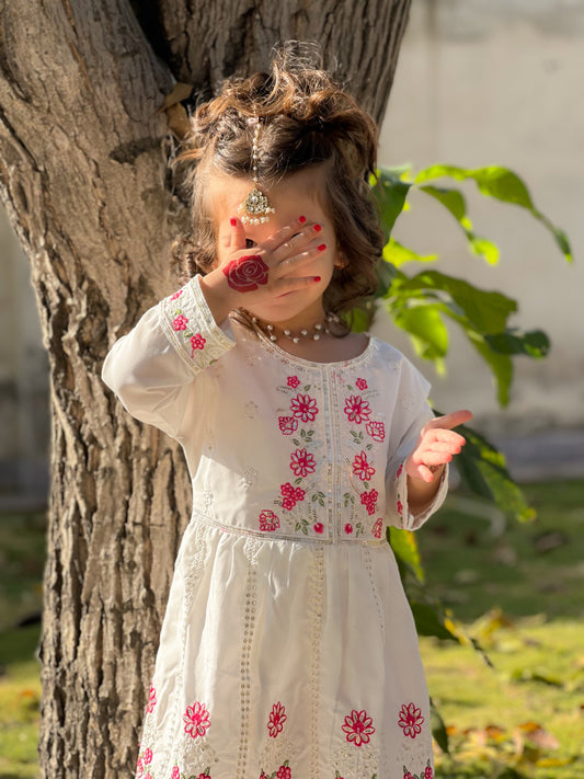 Smoke White Pishwas KST 090