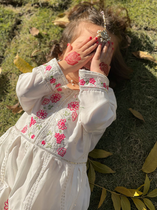 Smoke White Short Frock KST 090