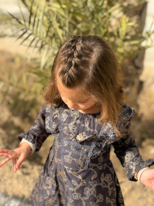 Pitch Black Pishwas KST 095